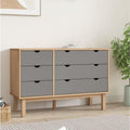 Holzbeine an dem Sideboard aus Massivholz und Kiefernholz
