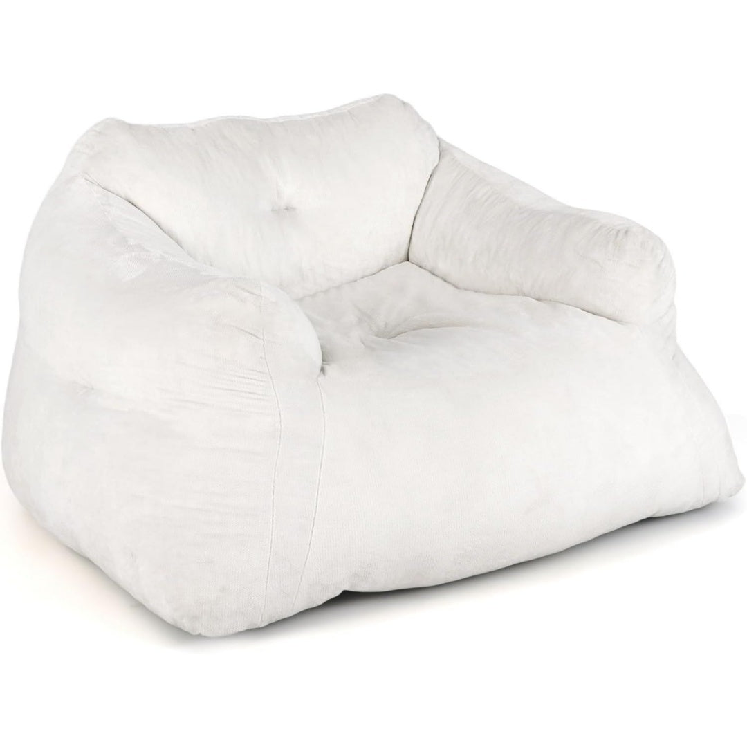 Der Sitzsack setzt auf Armlehnen